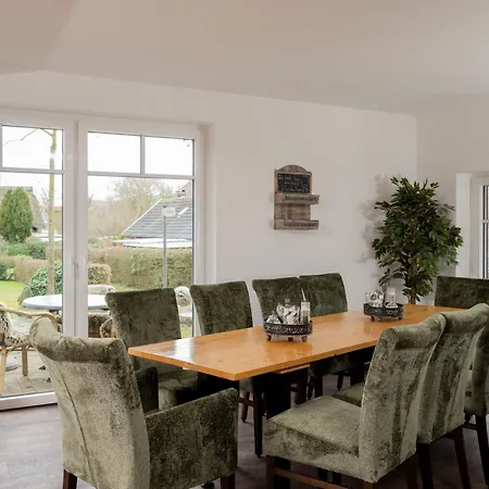 Kleiner Storch - Seehotel Duemmer Bed & Breakfast *